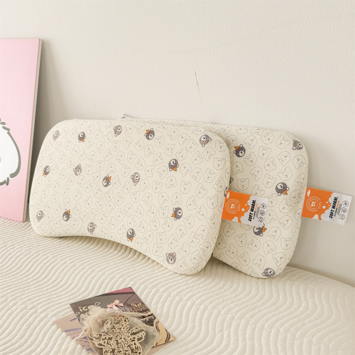 91家纺网 家纺一手货源 找家纺 麦肯锡 2025新款可爱碎花婴童记忆枕  枕头枕芯 甜梦小熊/对