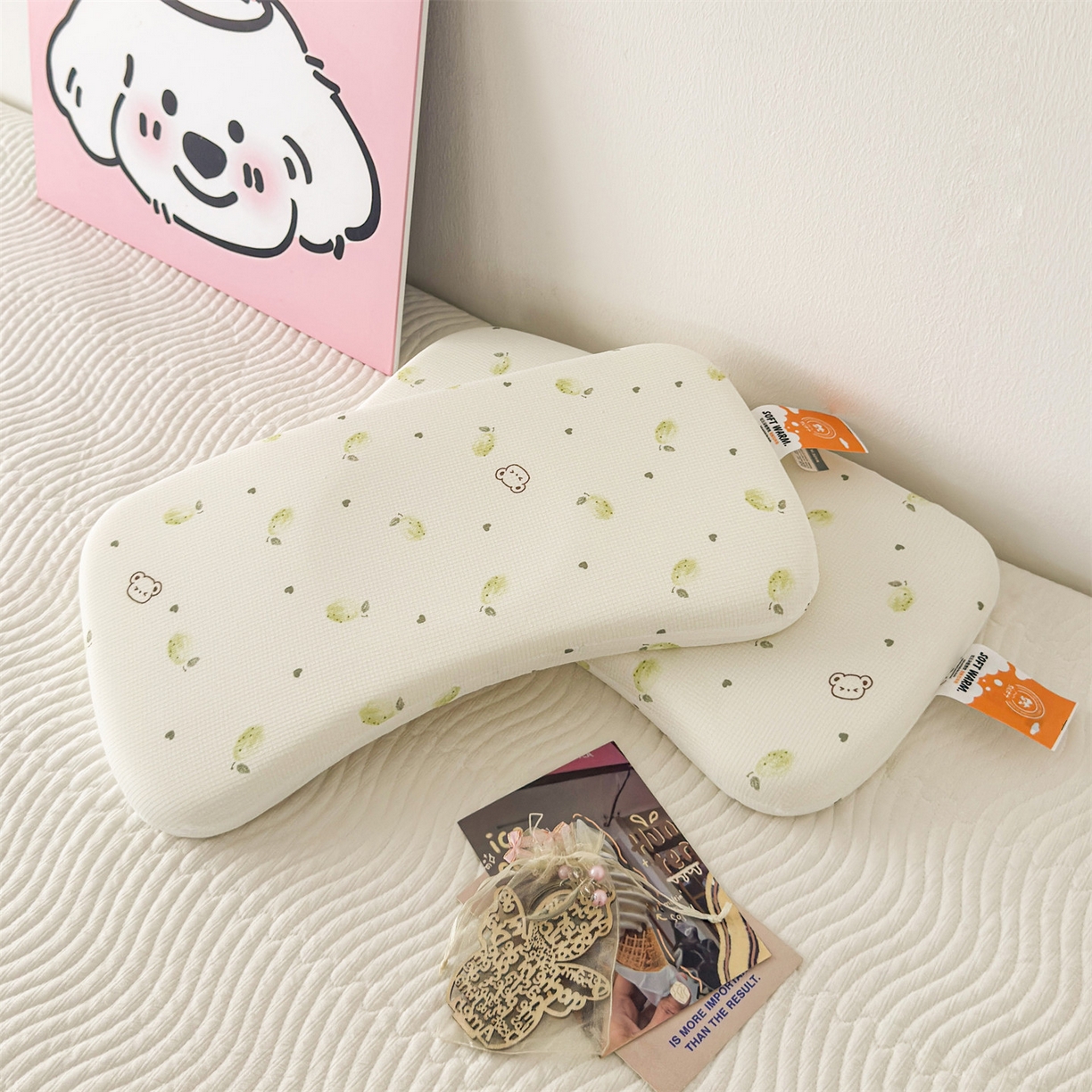 91家纺网 家纺一手货源 找家纺 麦肯锡 2025新款可爱碎花婴童记忆枕  枕头枕芯 梦熊乖乖/对