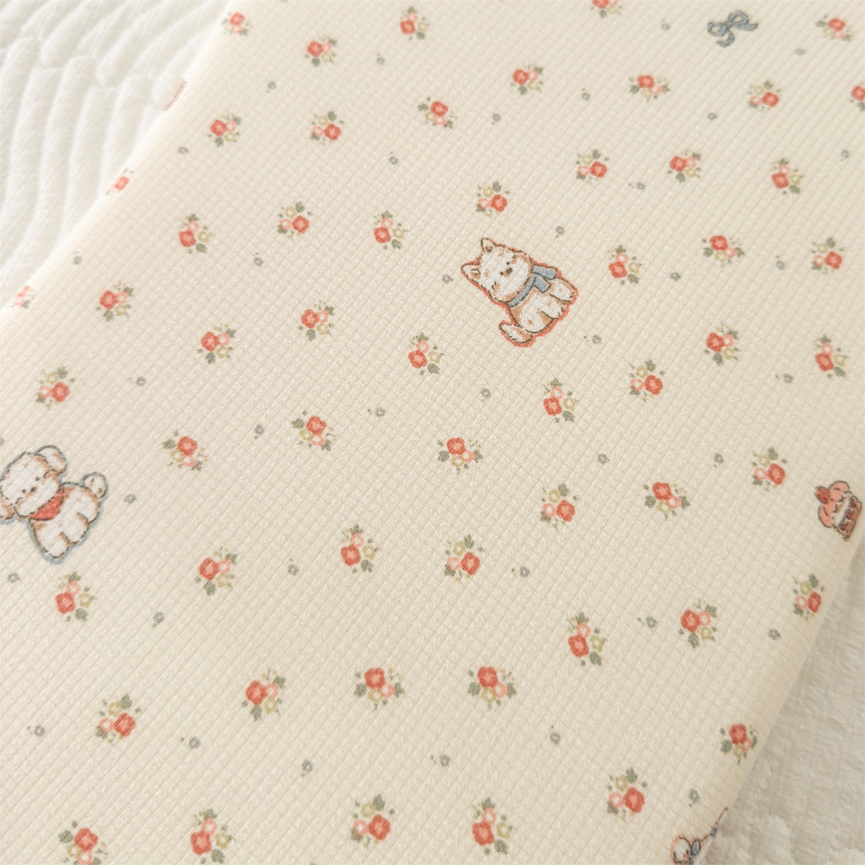 91家纺网 家纺一手货源 找家纺 麦肯锡 2025新款可爱碎花婴童记忆枕  枕头枕芯 萌犬乐园/只