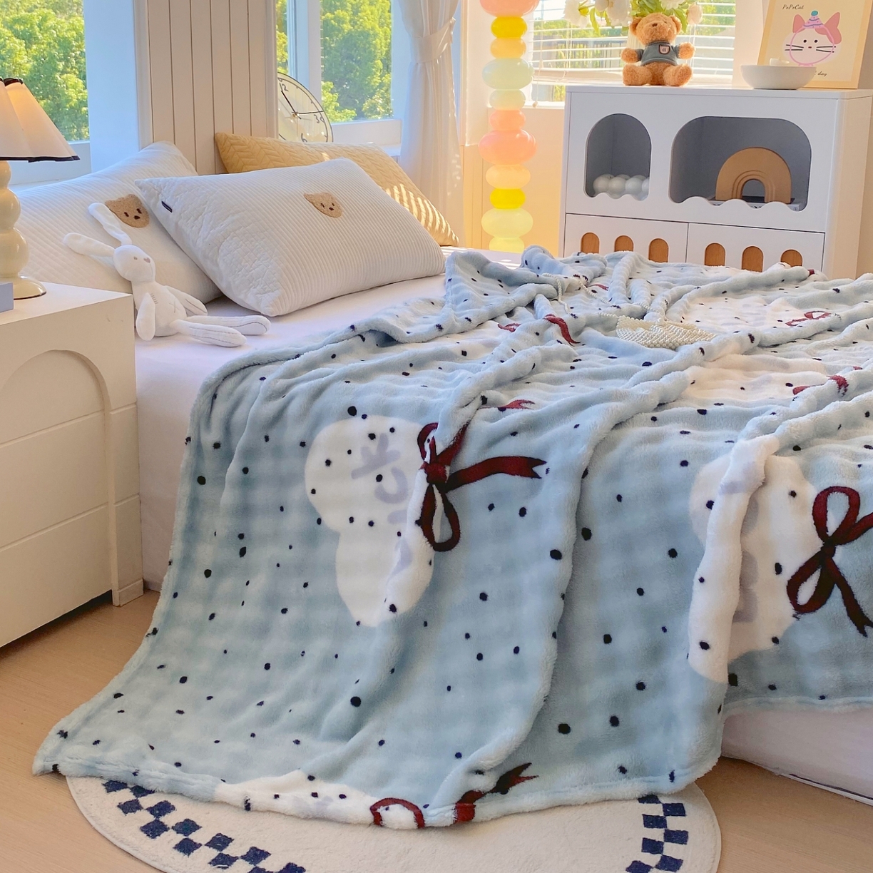 91家纺网 家纺一手货源 找家纺 悦织湾家纺 2025新款双面加厚泡泡绒毛毯印花纯色仿兔毛绒牛奶绒毯子休闲小盖毯沙发办公室午睡毯 蓝底爱心结