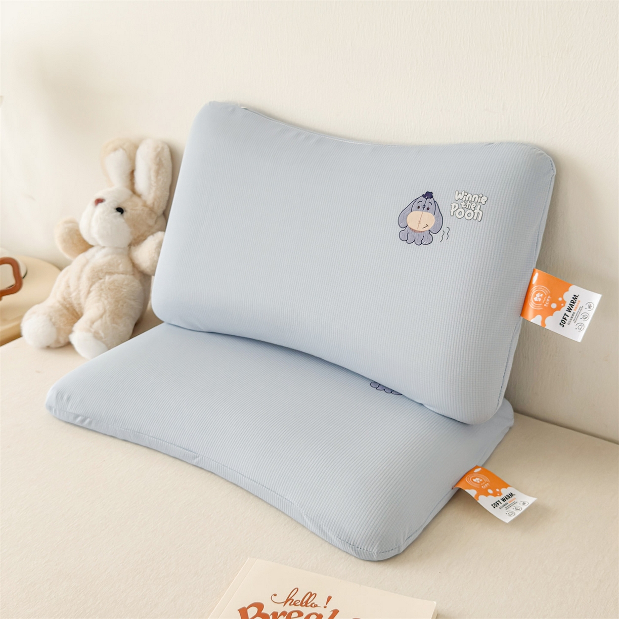 91家纺网 家纺一手货源 找家纺 （总）麦肯锡 2025新款格纹烫画亲肤儿童记忆枕  枕头枕芯