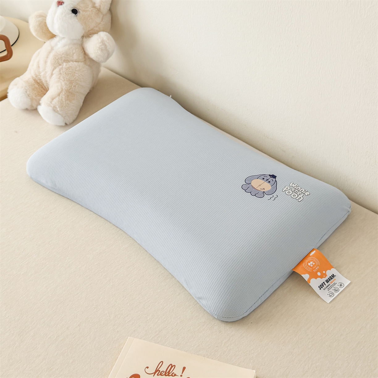 91家纺网 家纺一手货源 找家纺 麦肯锡 2025新款格纹烫画亲肤儿童记忆枕  枕头枕芯 蓝色/只
