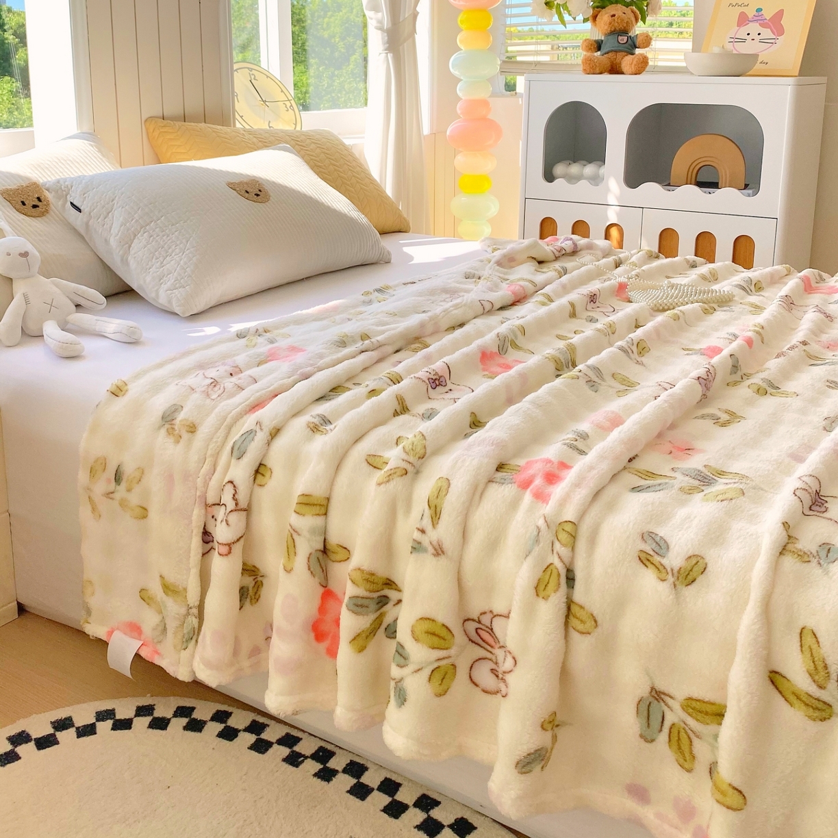 91家纺网 家纺一手货源 找家纺 悦织湾家纺 2025新款双面加厚泡泡绒毛毯印花纯色仿兔毛绒牛奶绒毯子休闲小盖毯沙发办公室午睡毯 青青小兔