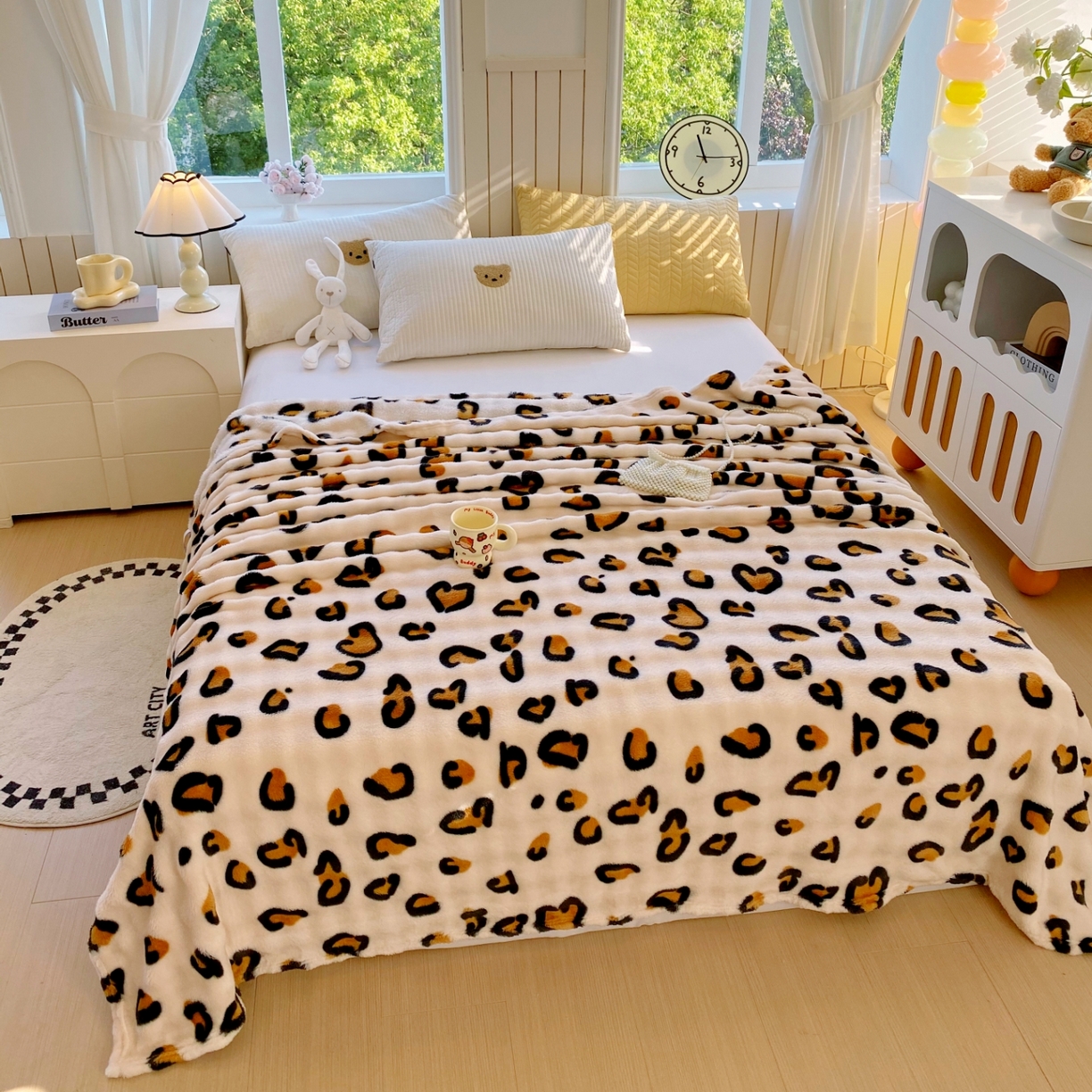 91家纺网 家纺一手货源 找家纺 悦织湾家纺 2025新款双面加厚泡泡绒毛毯印花纯色仿兔毛绒牛奶绒毯子休闲小盖毯沙发办公室午睡毯 托斯卡纳豹纹