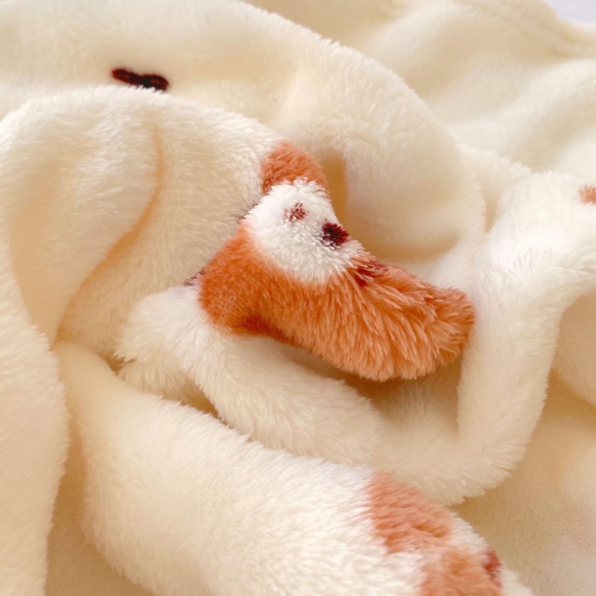 91家纺网 家纺一手货源 找家纺 悦织湾家纺 2025新款双面加厚泡泡绒毛毯印花纯色仿兔毛绒牛奶绒毯子休闲小盖毯沙发办公室午睡毯 樱桃小熊