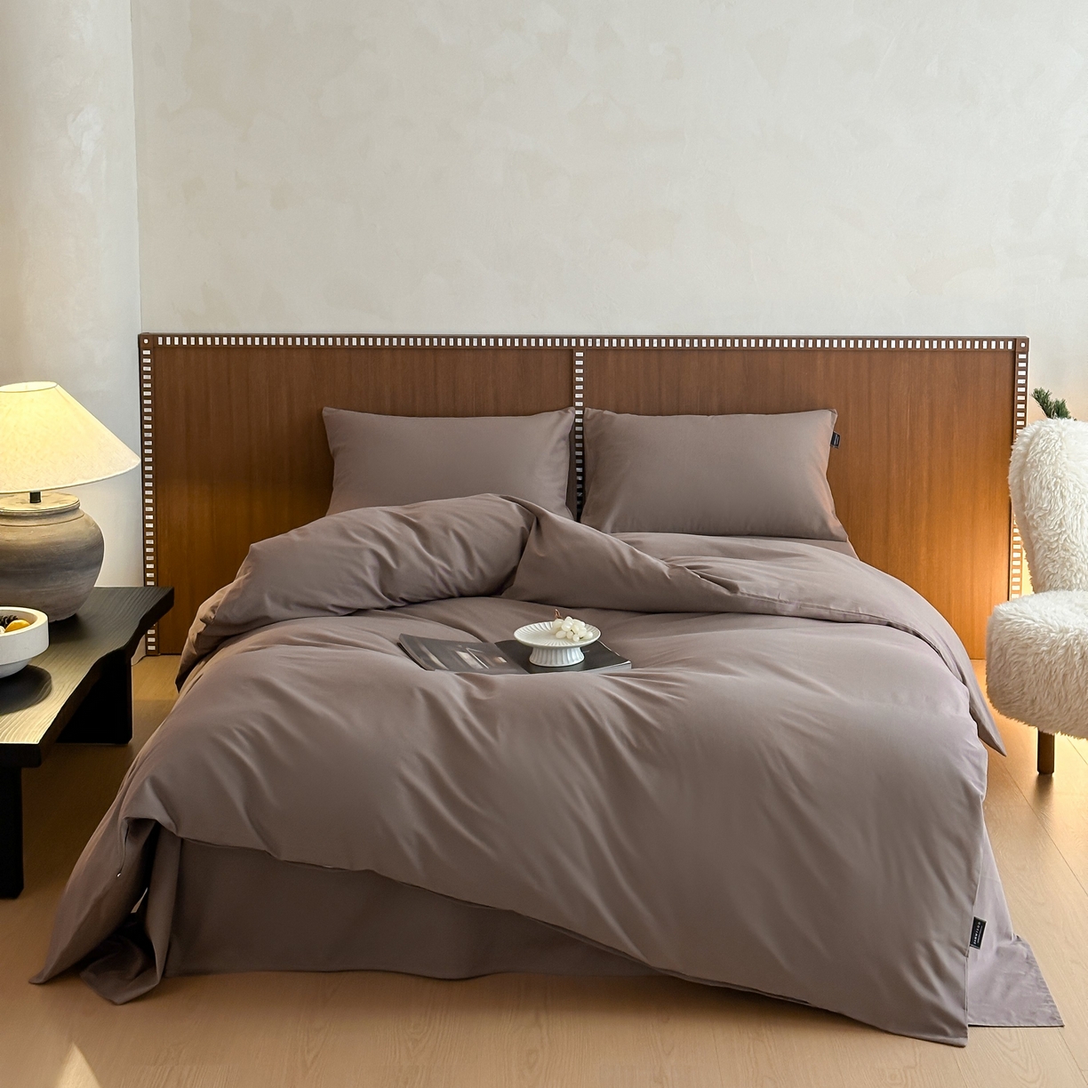 91家纺网 家纺一手货源 找家纺 三味舒屋 2025新款50支磨毛长绒棉纯棉纯色四件套-长期主义 巧克力