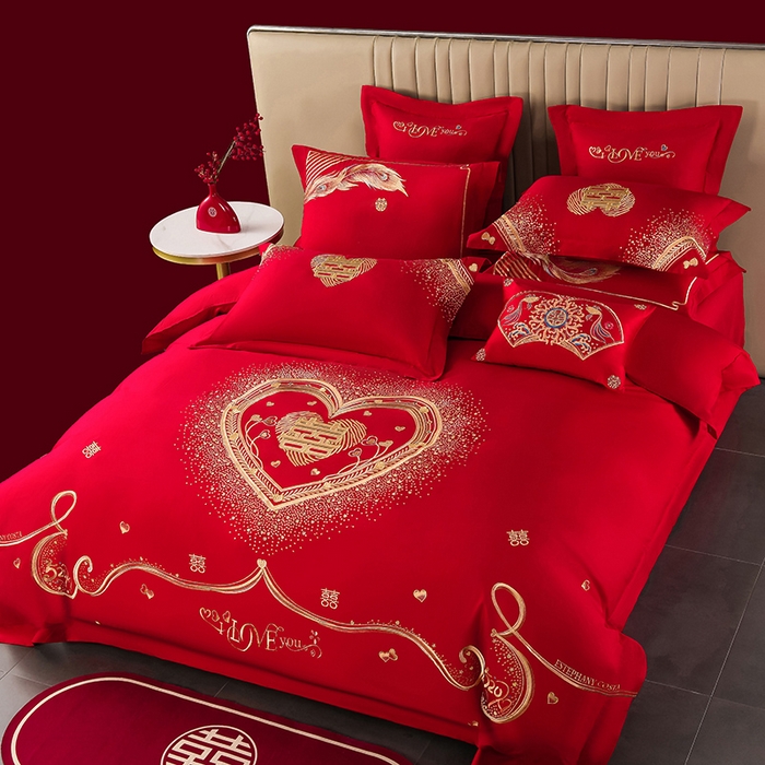 91家纺网 家纺一手货源 找家纺 董成龙家纺 2025新款全棉中式精美绣花工艺婚庆系列四件套多件套 心心相印