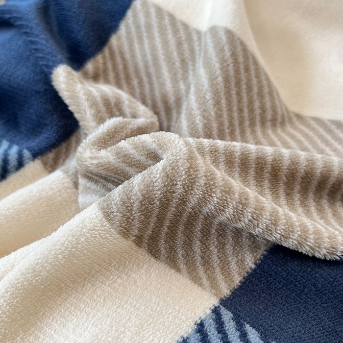 91家纺网 家纺一手货源 找家纺 蓝梦 2025新款加厚保暖牛奶绒印花四件套 时尚新都