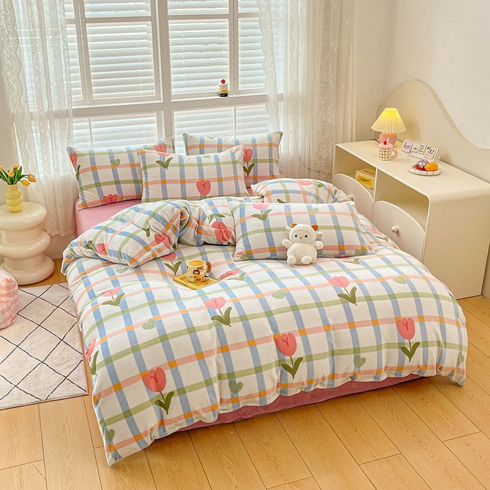 91家纺网 家纺一手货源 找家纺 蓝梦 2025新款加厚保暖牛奶绒印花四件套 甜心玫瑰-粉