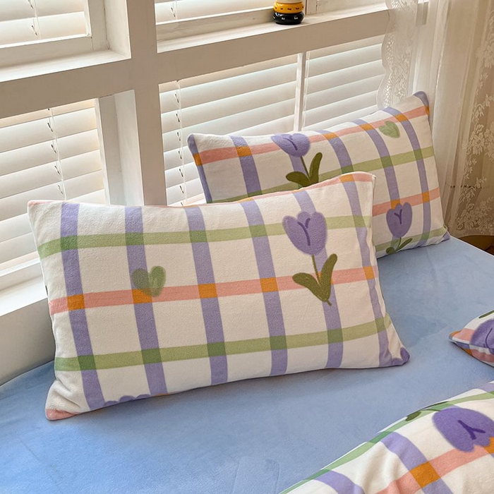 91家纺网 家纺一手货源 找家纺 蓝梦 2025新款加厚保暖牛奶绒印花四件套 甜心玫瑰-紫