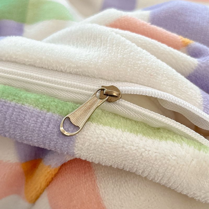 91家纺网 家纺一手货源 找家纺 蓝梦 2025新款加厚保暖牛奶绒印花四件套 甜心玫瑰-紫