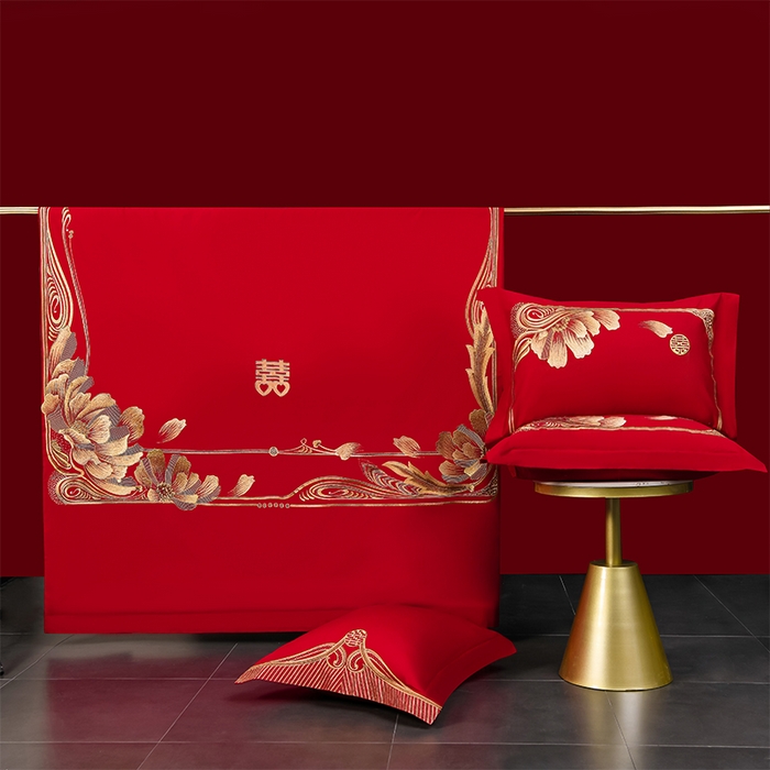 91家纺网 家纺一手货源 找家纺 董成龙家纺 2025新款全棉中式精美绣花工艺婚庆系列四件套多件套 真爱永恒