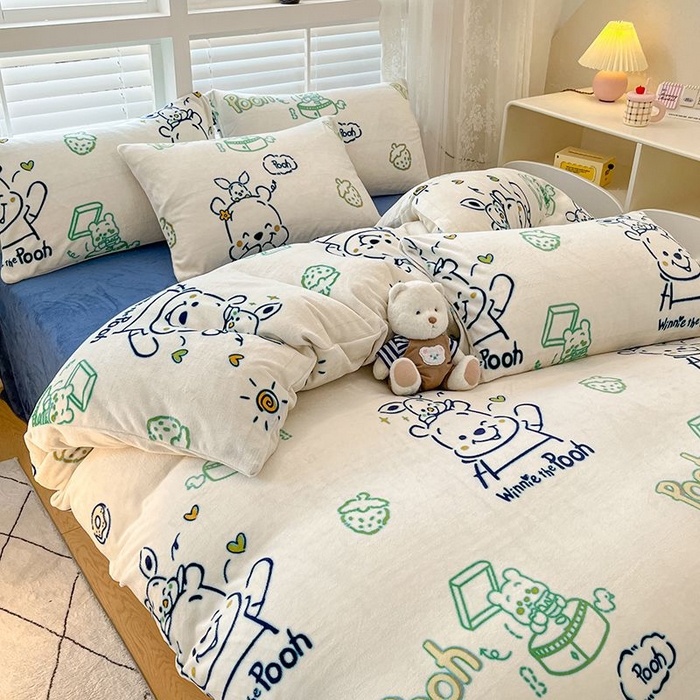 91家纺网 家纺一手货源 找家纺 蓝梦 2025新款加厚保暖牛奶绒印花四件套 熊宝乐园