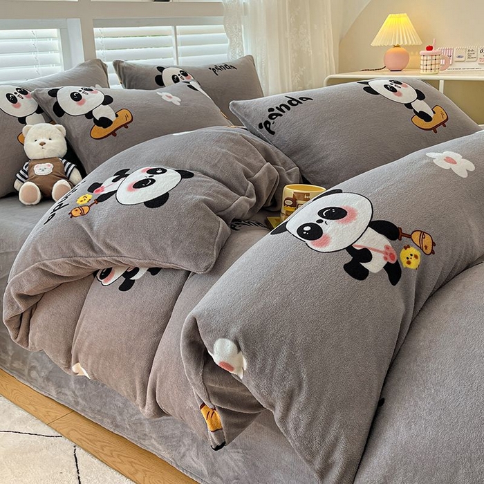 蓝梦 2025新款加厚保暖牛奶绒印花四件套 熊猫乐园-灰