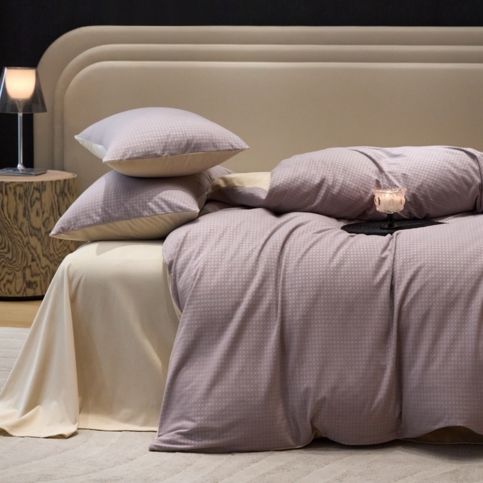 91家纺网 家纺一手货源 找家纺 金奇达家纺 2025新款【简色生活】热压纹-羽零™空气拉绒四件套（会员减20元）标准号全网控价（折后券后）不低于159元 简色生活-黛紫杏