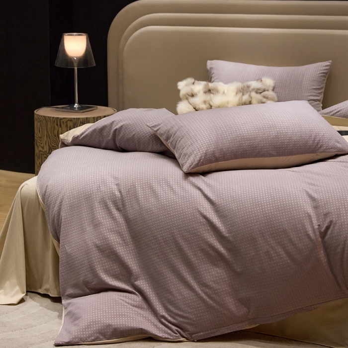 91家纺网 家纺一手货源 找家纺 金奇达家纺 2025新款【简色生活】热压纹-羽零™空气拉绒四件套（会员减20元）标准号全网控价（折后券后）不低于159元 简色生活-黛紫杏