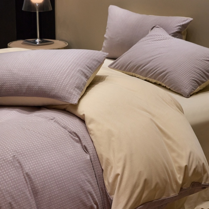 91家纺网 家纺一手货源 找家纺 金奇达家纺 2025新款【简色生活】热压纹-羽零™空气拉绒四件套（会员减20元）标准号全网控价（折后券后）不低于159元 简色生活-黛紫杏