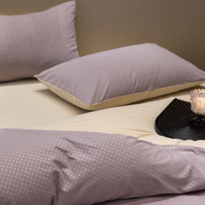 91家纺网 家纺一手货源 找家纺 金奇达家纺 2025新款【简色生活】热压纹-羽零™空气拉绒四件套（会员减20元）标准号全网控价（折后券后）不低于159元 简色生活-黛紫杏