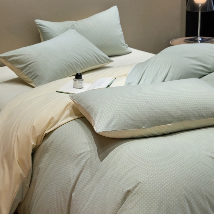 91家纺网 家纺一手货源 找家纺 金奇达家纺 2025新款【简色生活】热压纹-羽零™空气拉绒四件套（会员减20元）标准号全网控价（折后券后）不低于159元 简色生活-绿茶