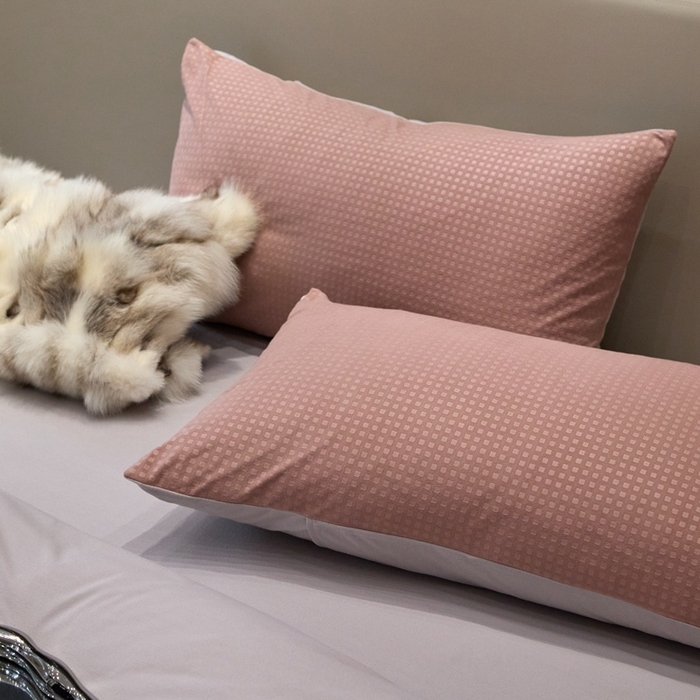 91家纺网 家纺一手货源 找家纺 金奇达家纺 2025新款【简色生活】热压纹-羽零™空气拉绒四件套（会员减20元）标准号全网控价（折后券后）不低于159元 简色生活-暖豆沙