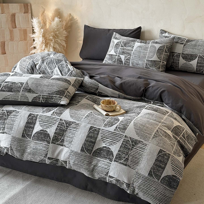 91家纺网 家纺一手货源 找家纺 蓝邻家纺 2025年新款全棉色织提花磨毛四件套 梵沐-灰黑