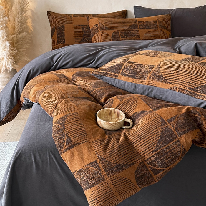 91家纺网 家纺一手货源 找家纺 蓝邻家纺 2025年新款全棉色织提花磨毛四件套 梵沐-焦糖黑