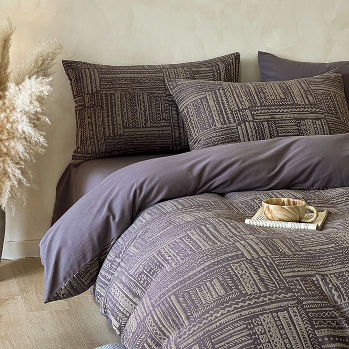 91家纺网 家纺一手货源 找家纺 蓝邻家纺 2025年新款全棉色织提花磨毛四件套 曼波夏-烟紫米