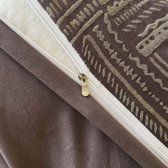 91家纺网 家纺一手货源 找家纺 蓝邻家纺 2025年新款全棉色织提花磨毛四件套 曼波夏-烟紫米