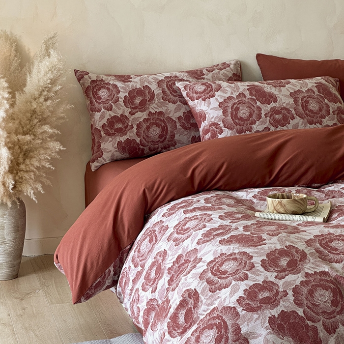 91家纺网 家纺一手货源 找家纺 蓝邻家纺 2025年新款全棉色织提花磨毛四件套 云漫-红