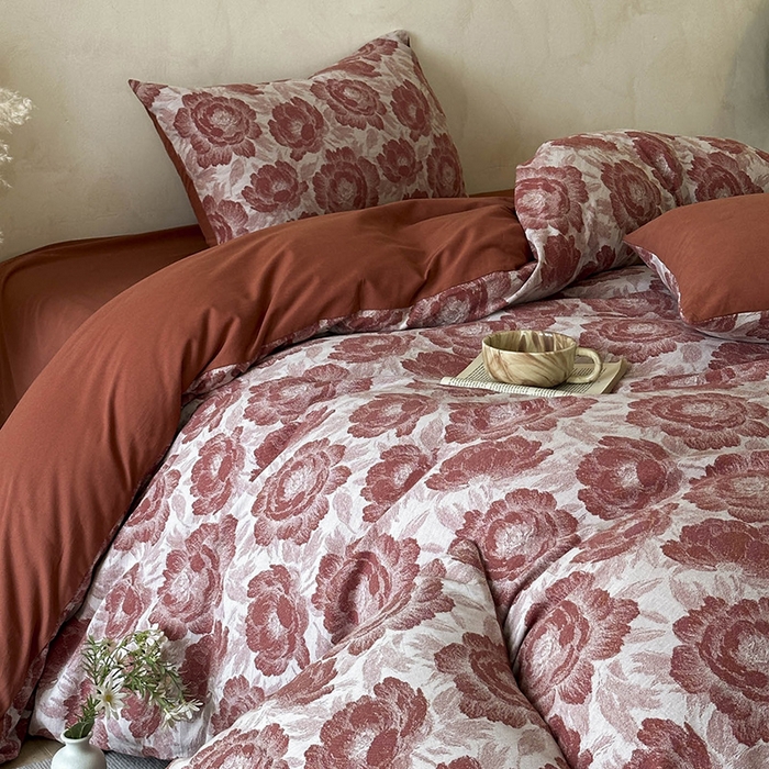 91家纺网 家纺一手货源 找家纺 蓝邻家纺 2025年新款全棉色织提花磨毛四件套 云漫-红