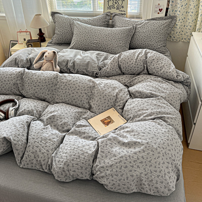 91家纺网 家纺一手货源 找家纺 一比一 2025新款古法水洗棉小布袋高克重云柔棉四件套 复古灰花