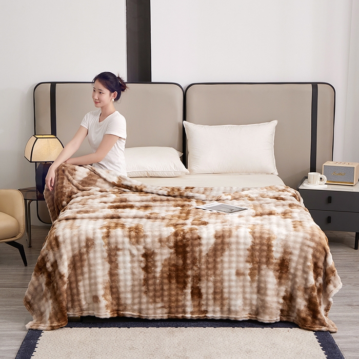 91家纺网 家纺一手货源 找家纺 楼兰公主毛毯专供 2025新款泡泡绒仿兔绒毛毯毯子 水墨-咖啡