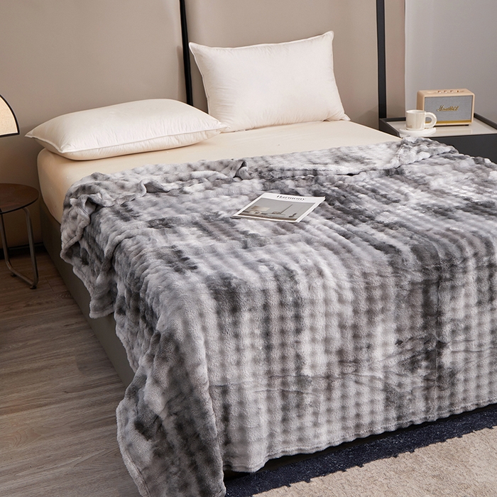 91家纺网 家纺一手货源 找家纺 楼兰公主毛毯专供 2025新款泡泡绒仿兔绒毛毯毯子 水墨-雾灰