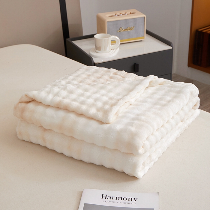 91家纺网 家纺一手货源 找家纺 楼兰公主毛毯专供 2025新款泡泡绒仿兔绒毛毯毯子 水墨-云曦