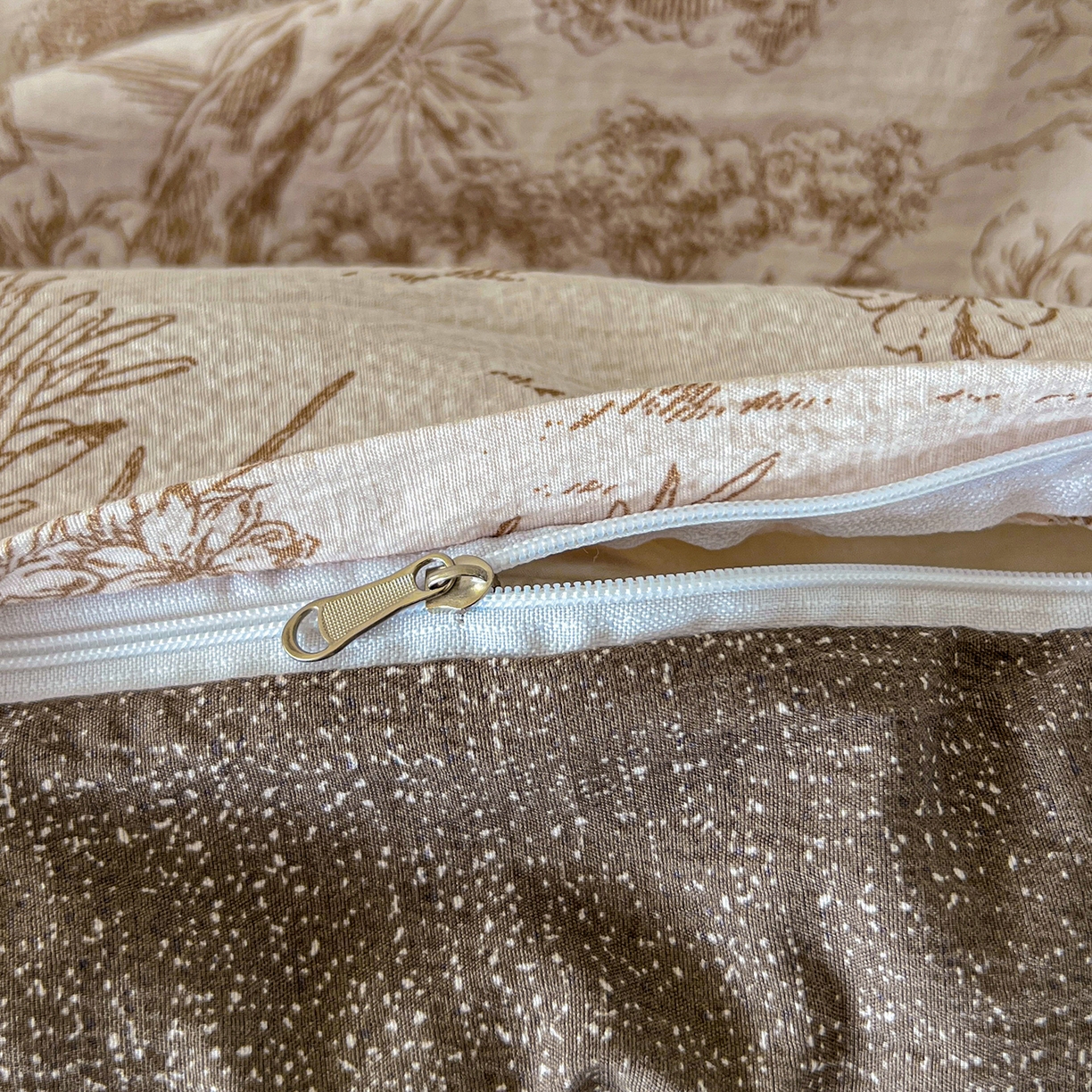 91家纺网 家纺一手货源 找家纺 笠裙家纺 2025新款a类加厚夹棉云感水洗棉床盖四件套 茶巷