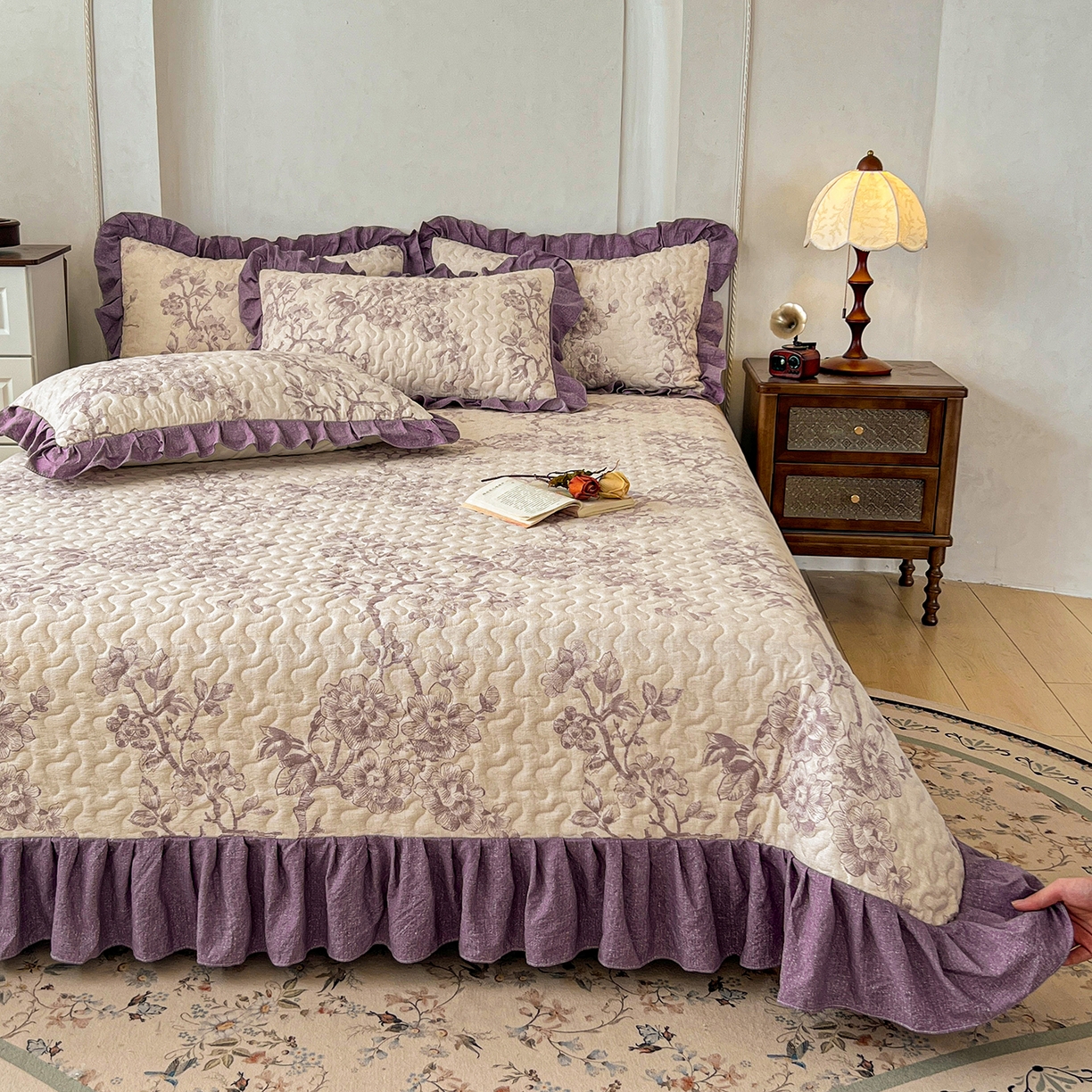 91家纺网 家纺一手货源 找家纺 （总）笠裙家纺 2025新款a类加厚夹棉云感水洗棉床盖四件套