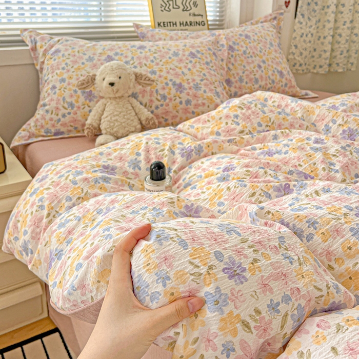 91家纺网 家纺一手货源 找家纺 一比一 2025新款古法水洗棉小布袋高克重云柔棉四件套 花海粉