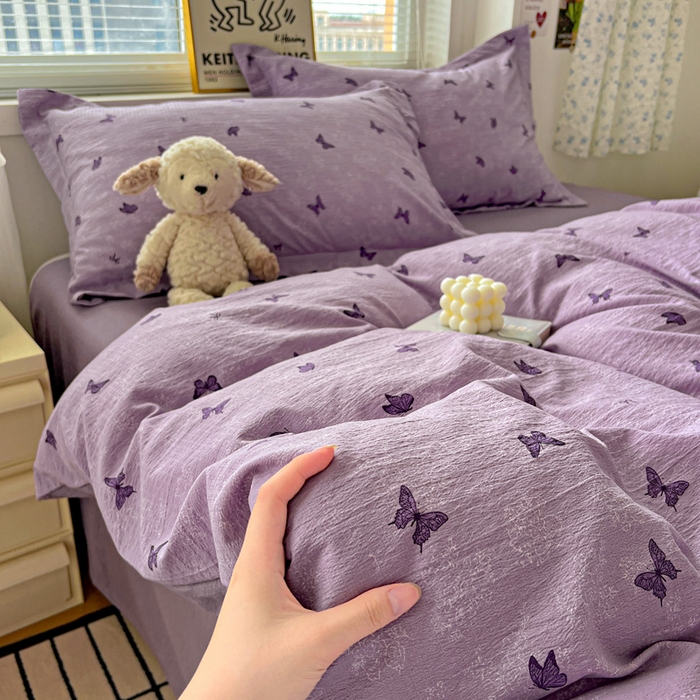 91家纺网 家纺一手货源 找家纺 一比一 2025新款古法水洗棉小布袋高克重云柔棉四件套 幻梦蝶影