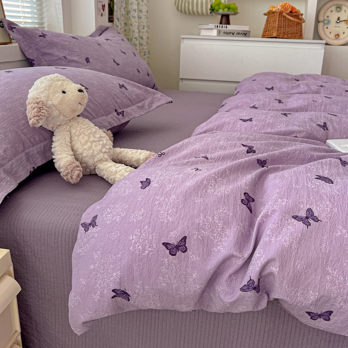 91家纺网 家纺一手货源 找家纺 一比一 2025新款古法水洗棉小布袋高克重云柔棉四件套 幻梦蝶影