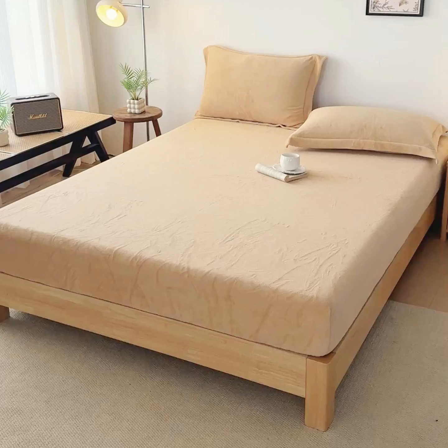 91家纺网 家纺一手货源 找家纺 好阁家纺 支持定制2025新款200G牛奶绒纯色床笠 茶棕