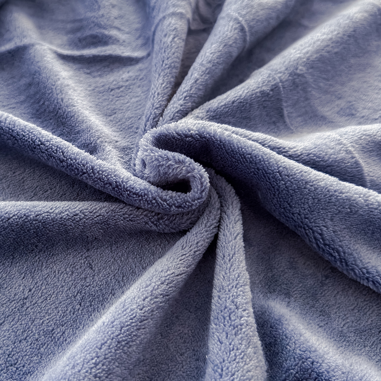 91家纺网 家纺一手货源 找家纺 好阁家纺 支持定制2025新款200G牛奶绒纯色床笠 藏蓝