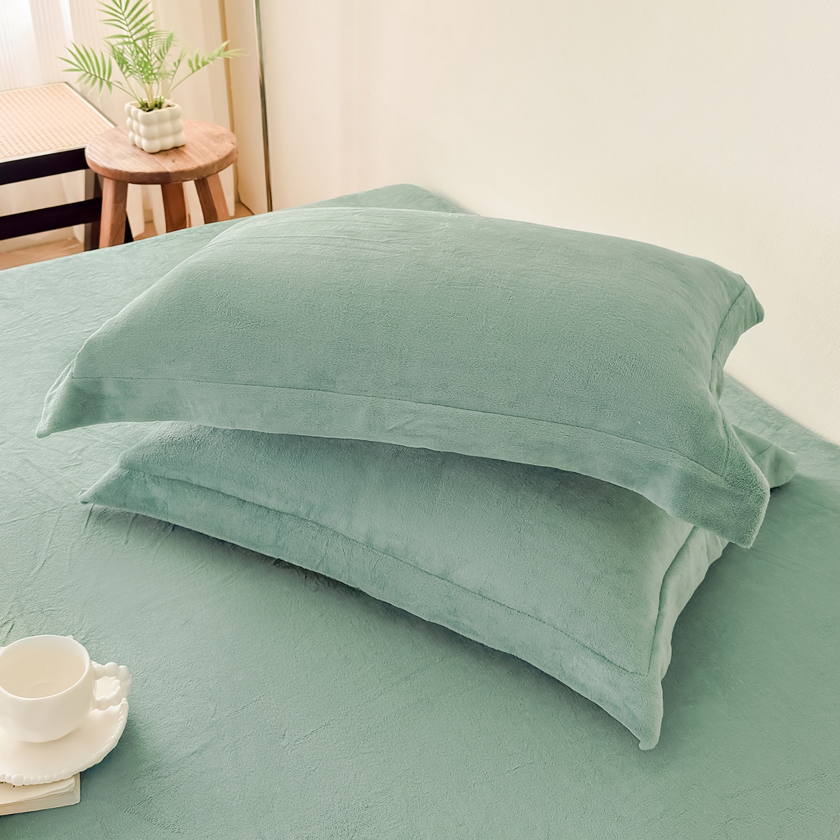 91家纺网 家纺一手货源 找家纺 好阁家纺 支持定制2025新款200G牛奶绒纯色床笠 豆绿