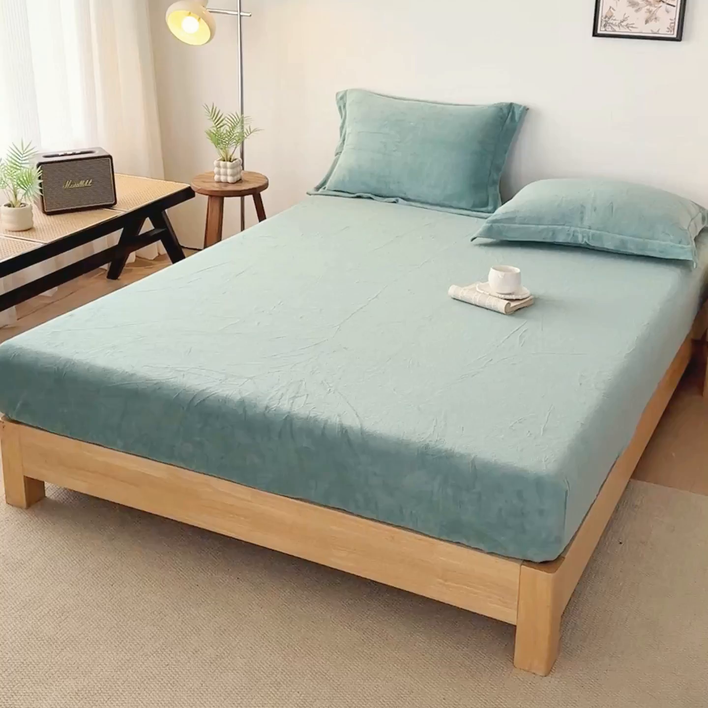 91家纺网 家纺一手货源 找家纺 好阁家纺 支持定制2025新款200G牛奶绒纯色床笠 豆绿