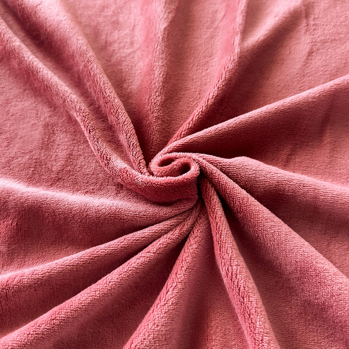 91家纺网 家纺一手货源 找家纺 好阁家纺 支持定制2025新款200G牛奶绒纯色床笠 豆沙