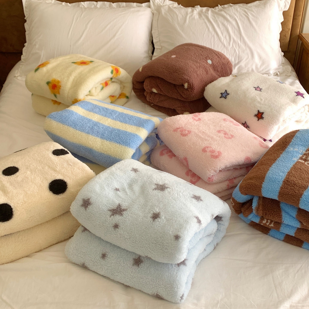 91家纺网 家纺一手货源 找家纺 桃喜 2025新款亲肤舒适摇粒绒毛毯 组合图