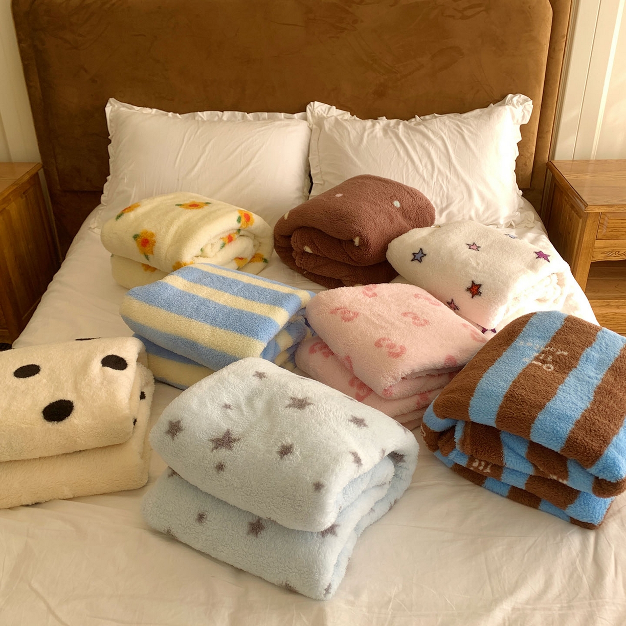 91家纺网 家纺一手货源 找家纺 桃喜 2025新款亲肤舒适摇粒绒毛毯 组合图