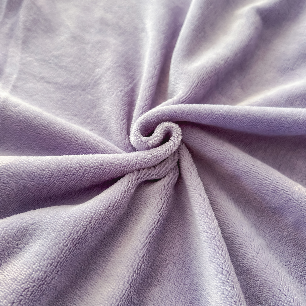 91家纺网 家纺一手货源 找家纺 好阁家纺 支持定制2025新款200G牛奶绒纯色床笠 葡萄紫