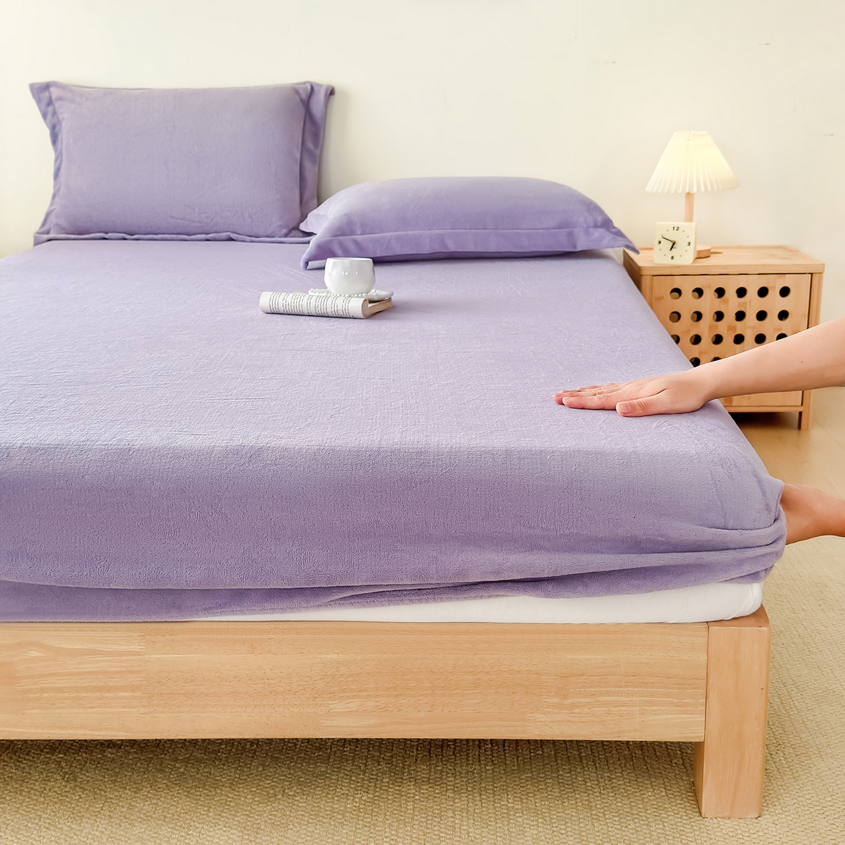 91家纺网 家纺一手货源 找家纺 好阁家纺 支持定制2025新款200G牛奶绒纯色床笠 葡萄紫