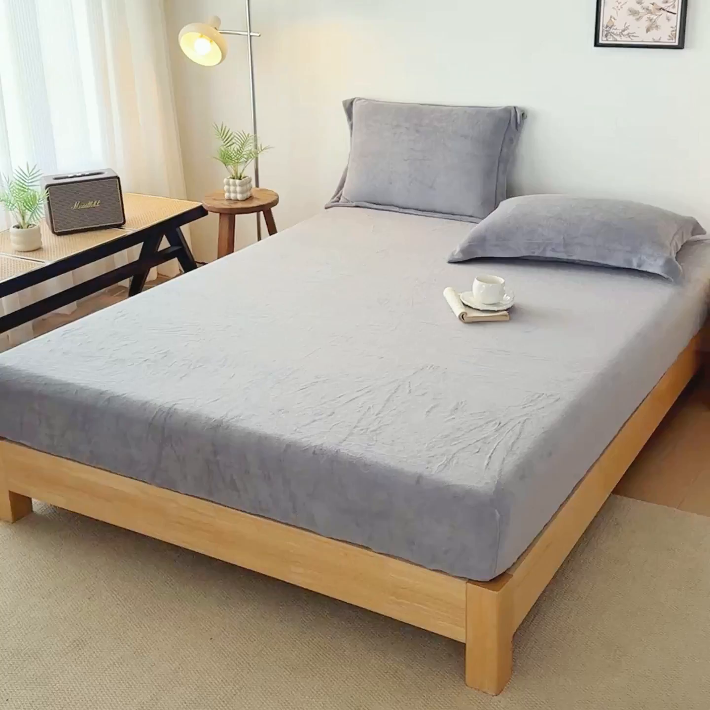 91家纺网 家纺一手货源 找家纺 好阁家纺 支持定制2025新款200G牛奶绒纯色床笠 星空灰