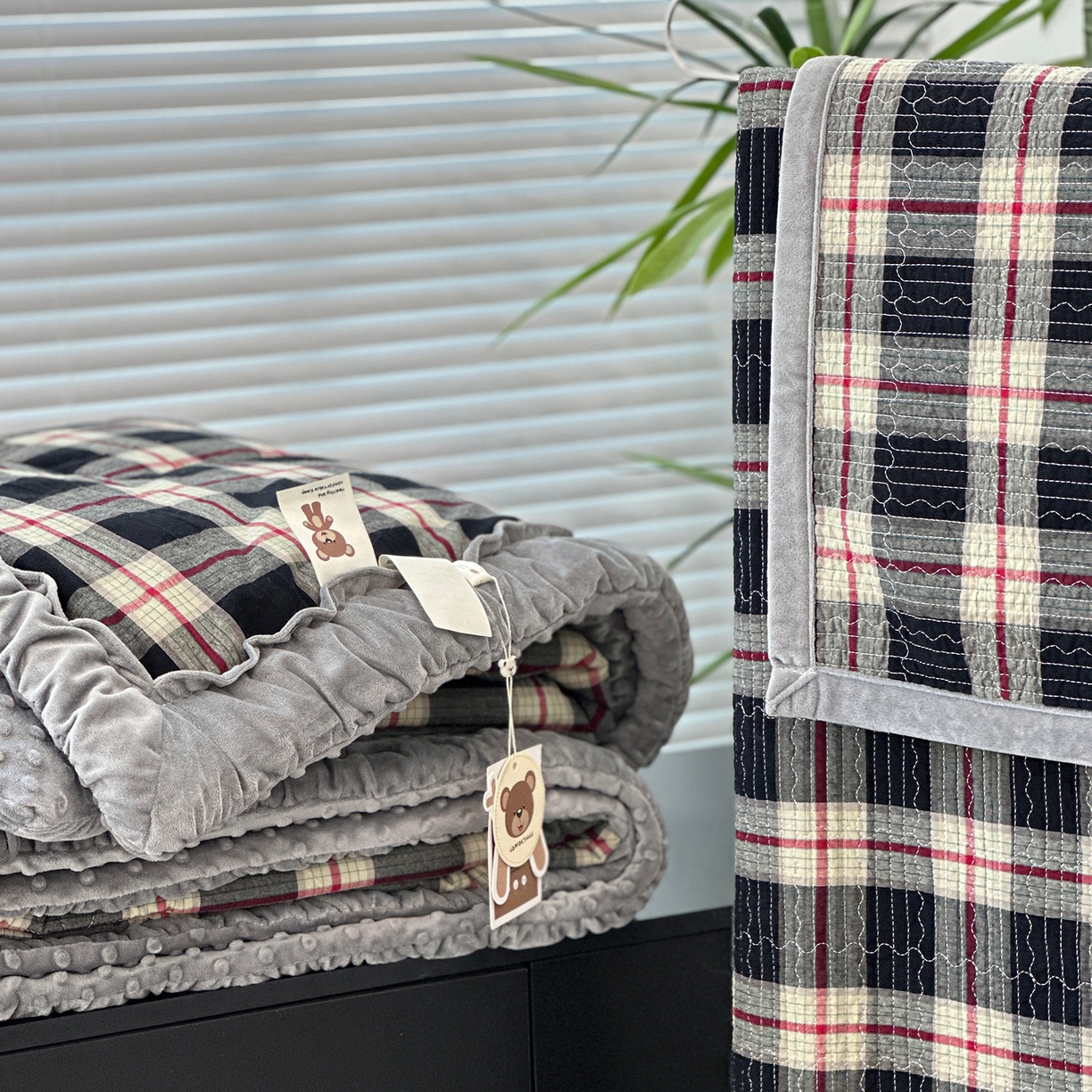 91家纺网 家纺一手货源 找家纺 （总）佰织鑫家居 2025新款全棉纯棉色织水洗棉加绒床盖豆豆被四件套